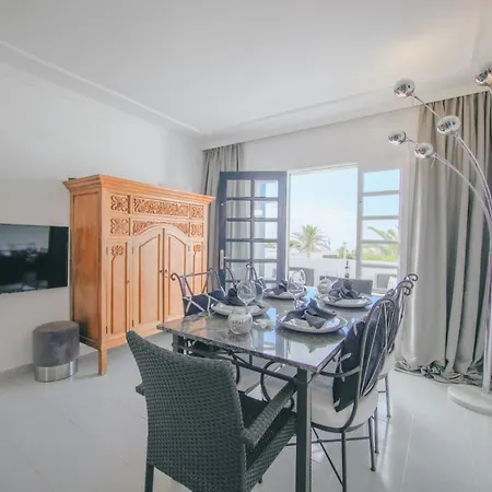 Vista Mar, 1 Bed In Los Pocillos With Seaviews 卡门港